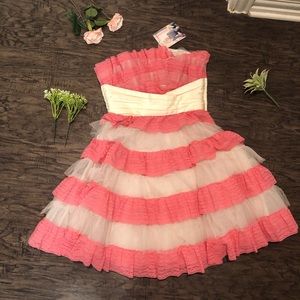 NWT! Betsey Johnson Tiered Prom Dress